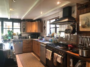 Kitchen 300x225 - Kitchen