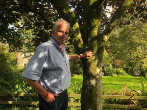 Simon Farr 2019 300x225 - Simon Farr 2019