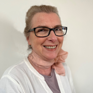 Susan web new 300x300 - Susan web new