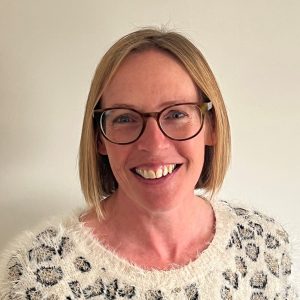 Becki web 1 300x300 - Becki web