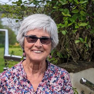 Maureen web 300x300 - Maureen web