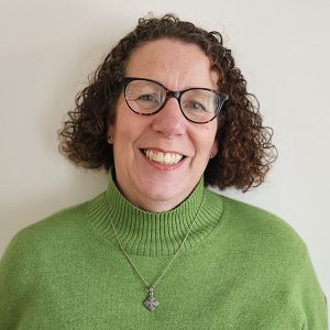 Jo Polkey web 300x300 - Jo Polkey web